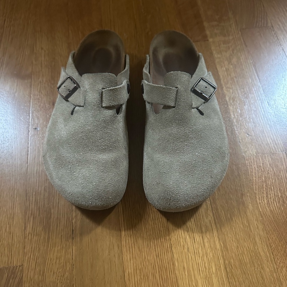 Birkenstock Boston Clog Taupe
